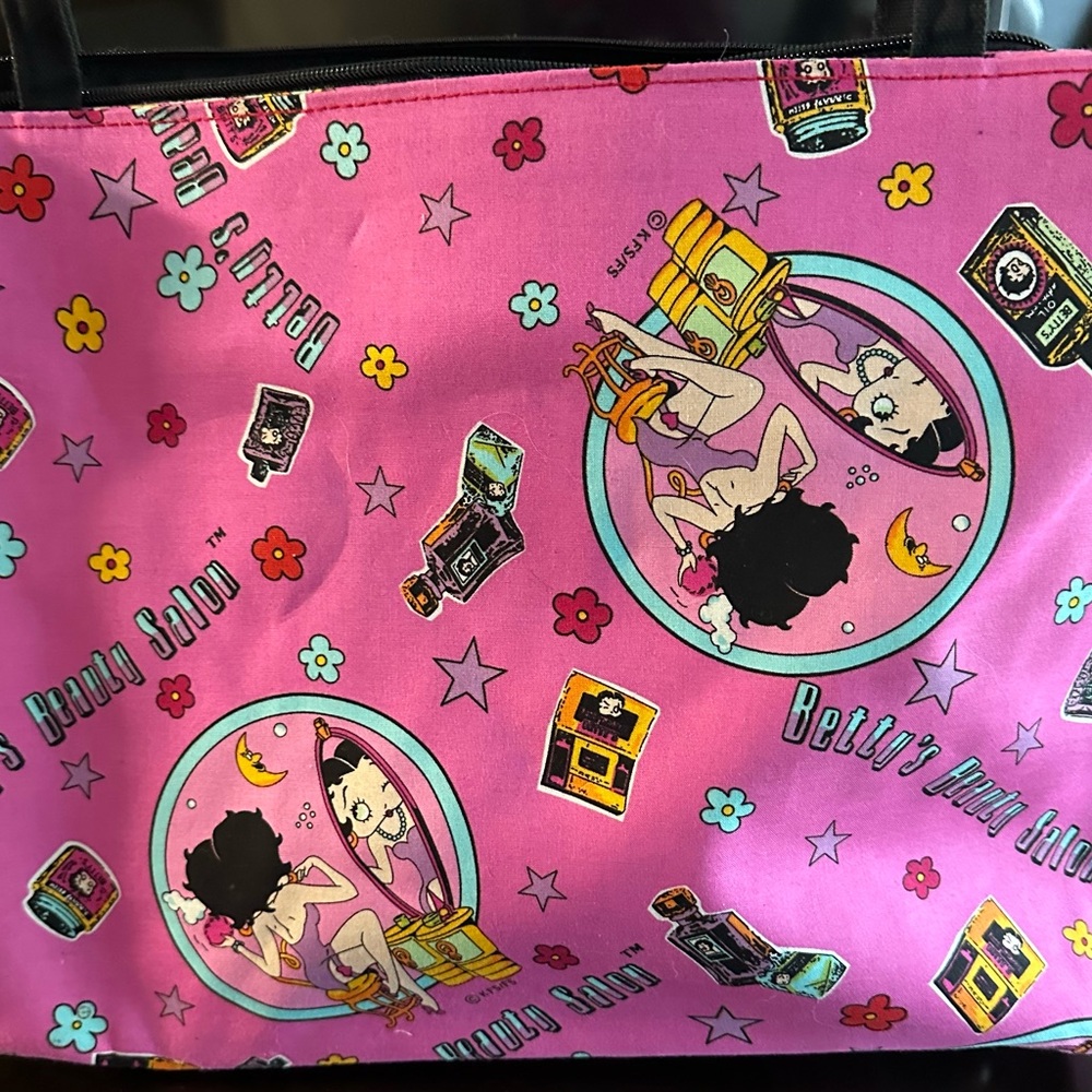 Betty Boop - Picture 2 of 4